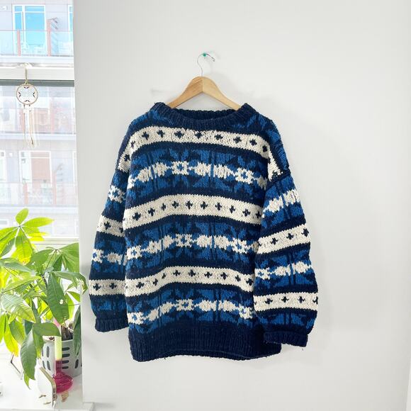 World Class Inc Blue Print Wool Oversized Sweater Size Large - Picture 1 of 4